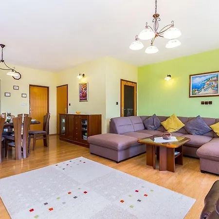Kvarner Vista Villa *